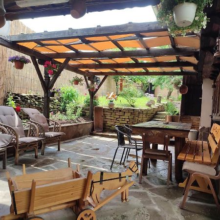 Балтовата Къща Villa Медвен Екстериор снимка
